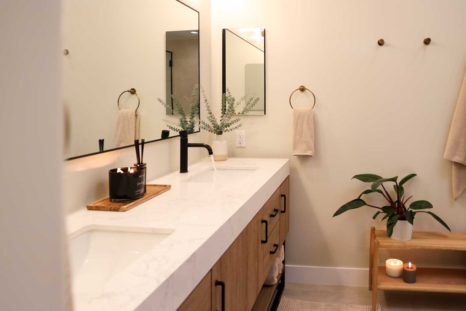 Double Vanity Bathroom