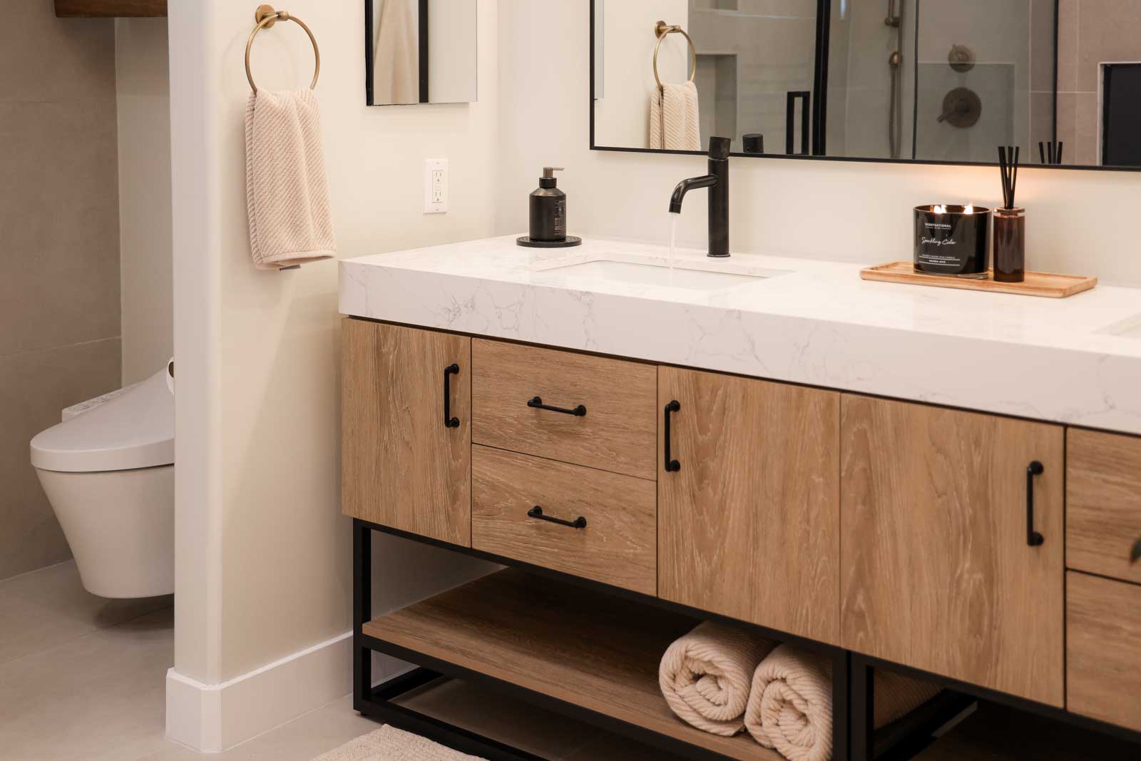 Santa Clarita bathroom vanity featuring smart pull-out drawer storage solutions, white cabinetry, and organizational features