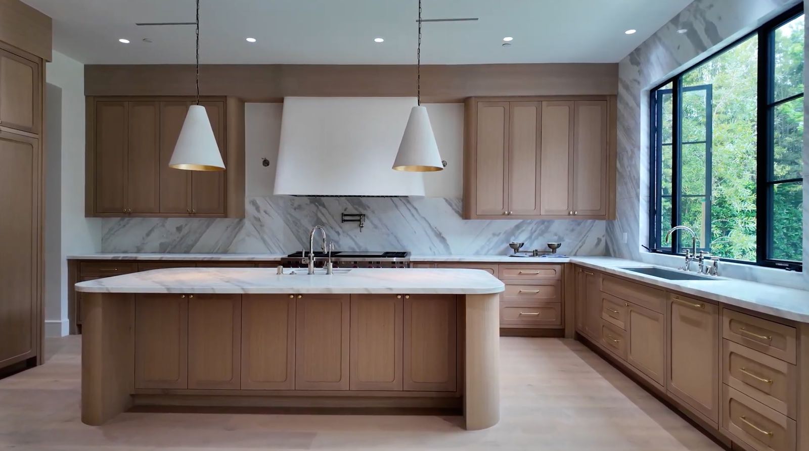 Kitchen & Dining Integration